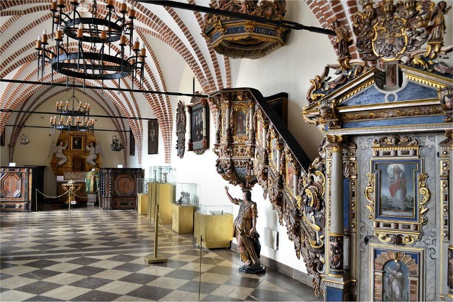 Wikipedia.pl - Kapitel